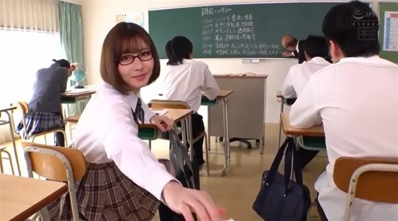 深田えいみ痴女JK