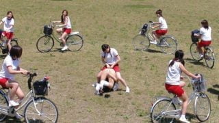 女子校生集団レズレイプ
