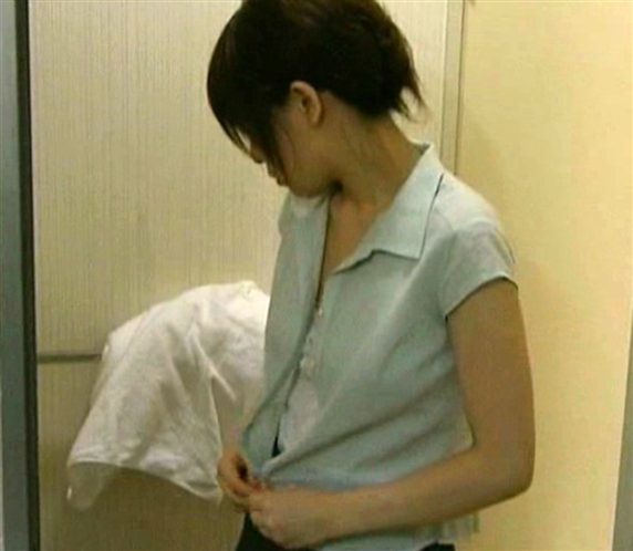 秋の夜長の禁親相姦姉と義弟