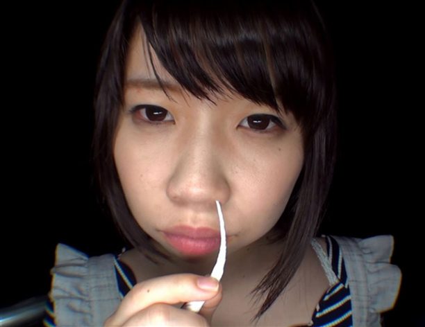 松浦ゆきながくしゃみで鼻水ぶっかけ