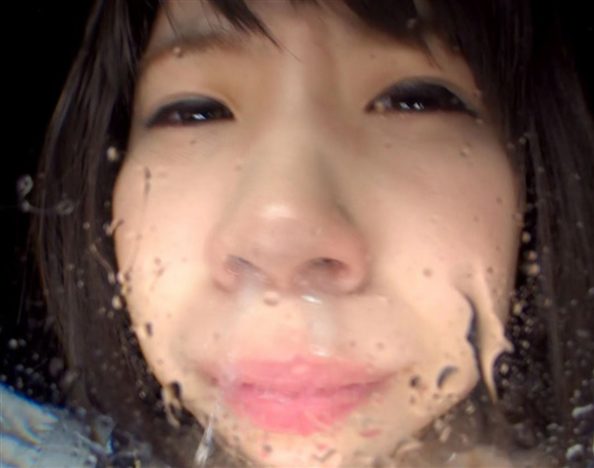 松浦ゆきながくしゃみで鼻水ぶっかけ