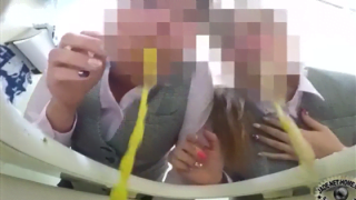 ゲロを吐きまくるOL達