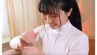 【夏巳ゆりか】顔は地味な文学系女子だけど体はエロいJDがデビュー！エロい手コキとフェラチオで精子大量ぶっかけ♡