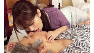 【波多野結衣】淫乱痴女の嫁は義父だろうとおかまいなしにチンポ求めてきちゃってフェラ抜きしちゃう♡