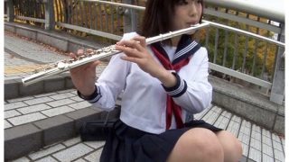 【秋月めい】見た目清楚そうなのにさっきまでフルートを吹いていた口で、優しくもねっとりしたフェラしちゃうお嬢様♡