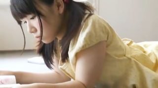 【ヘンリー塚本】中年男のやってはならないワイセツな性的いたずら！ロリな義理の娘に容赦なく打ちつける義父のチンポ！【愛須心亜】