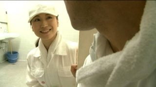 【ながえスタイル】清掃会社の社長は寝取られ願望の性癖がある！部下の社員に愛妻を抱かせて興奮する社長！【若菜あゆみ】