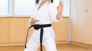 【結川もえか】全国大会出場のガチ空手少女！本物黒帯少女の性の目覚め♡